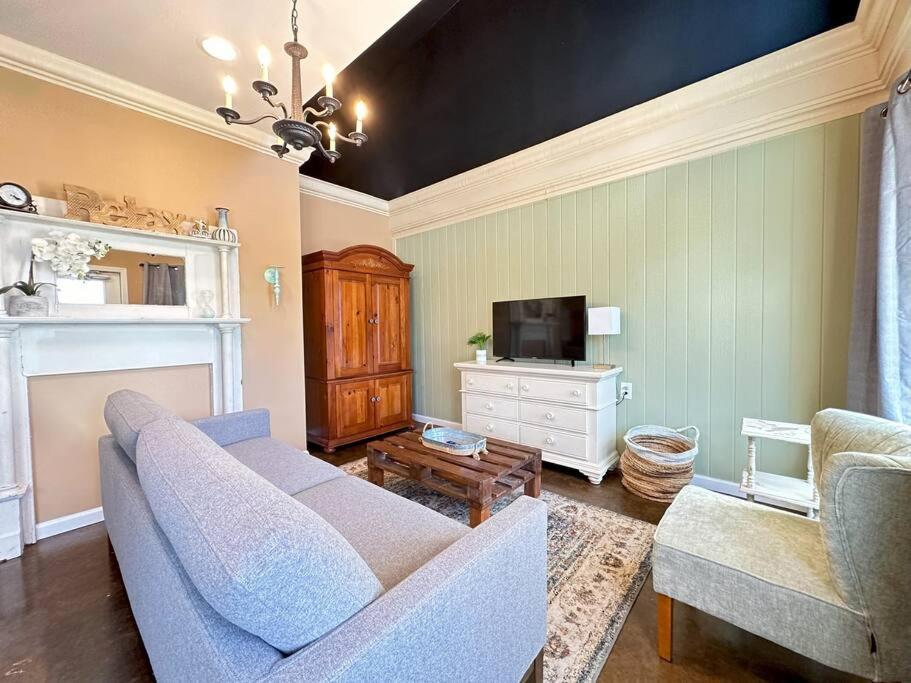 Haven At Hazel~Downtown Loft Apartment Demorest Екстериор снимка