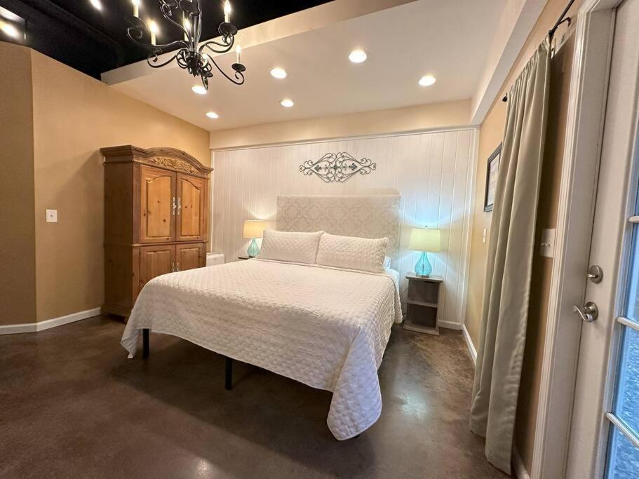 Haven At Hazel~Downtown Loft Apartment Demorest Екстериор снимка