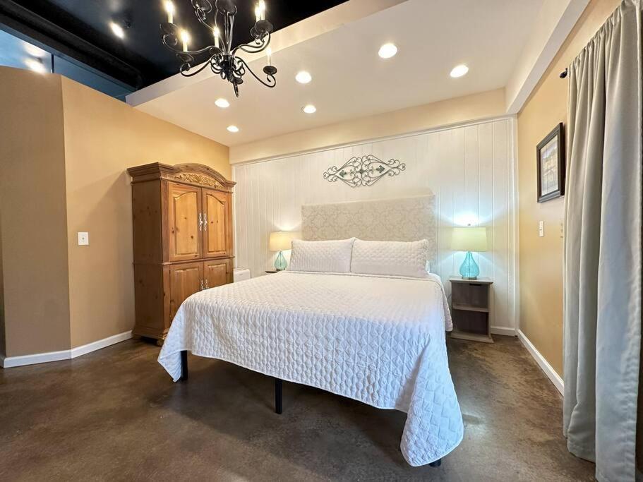Haven At Hazel~Downtown Loft Apartment Demorest Екстериор снимка