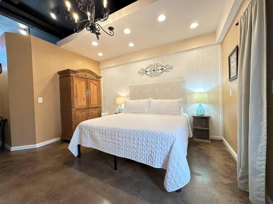 Haven At Hazel~Downtown Loft Apartment Demorest Екстериор снимка